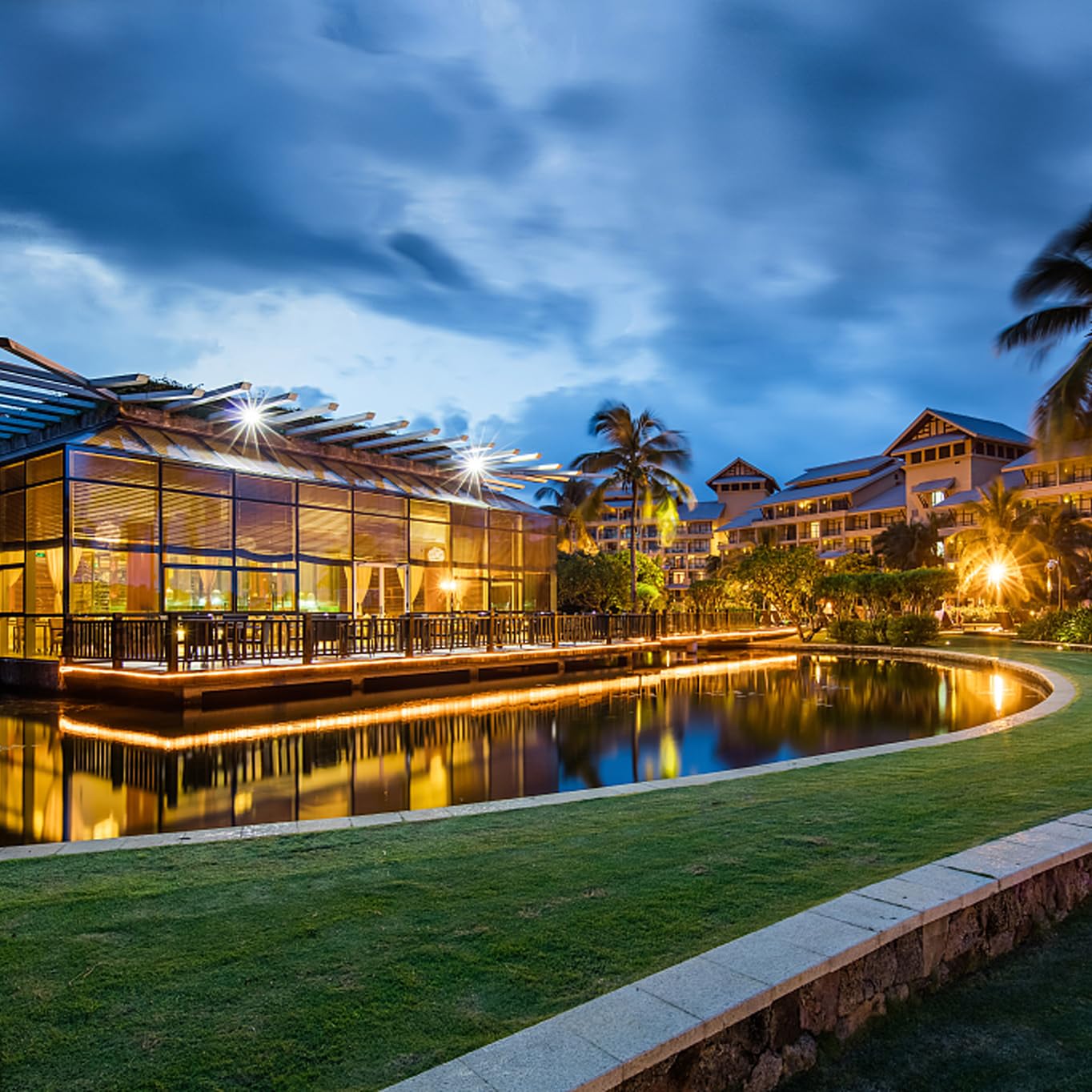 Willpower 2 Pieces 10W LED Flood Lights,900lm Outdoor Security Lights,IP66 Waterproof Outside Lamp 6000K White Spot Light 110V Exterior Lighting for Yard Backyard House Court Stadium Parking - Image 6